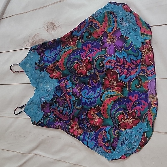 Victoria's Secret Gold Lable Vintage Slip Dress Nightgown Beautiful Floral Small - Picture 1 of 6